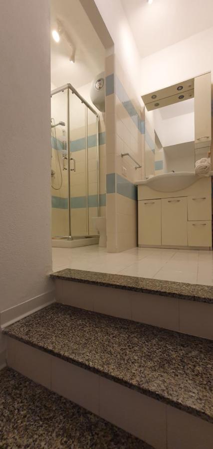 Sardinia Suites & Apartments -Casa-Loft A Pochi Passi Dal Centro- サンタ・テレーザ・ガッルーラ エクステリア 写真