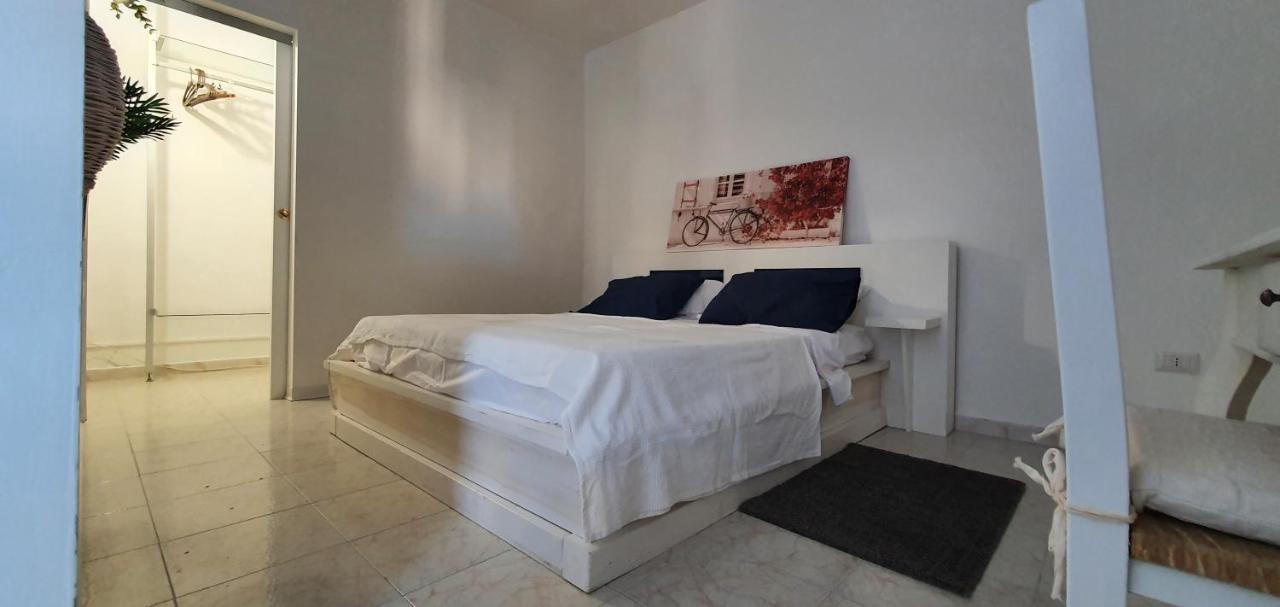 Sardinia Suites & Apartments -Casa-Loft A Pochi Passi Dal Centro- サンタ・テレーザ・ガッルーラ エクステリア 写真